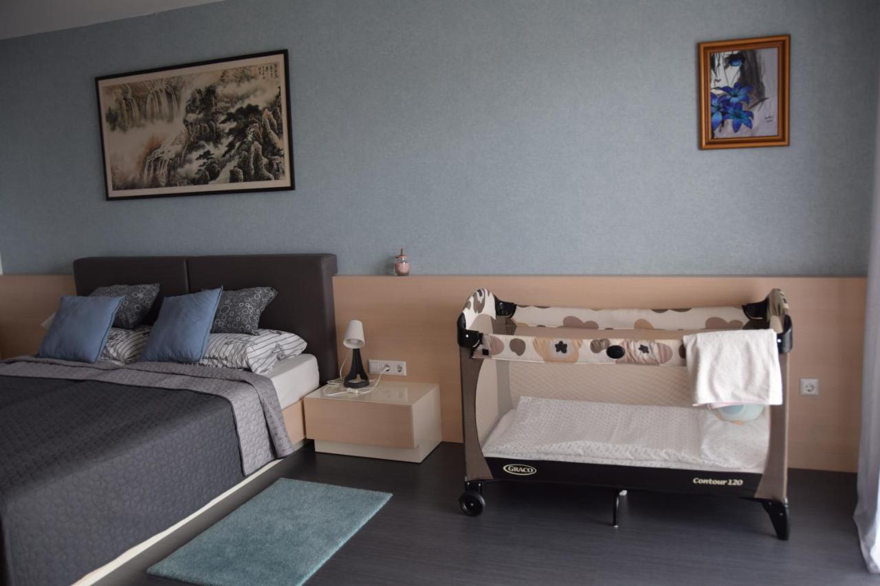 Panorama Apartman Velence Buitenkant foto