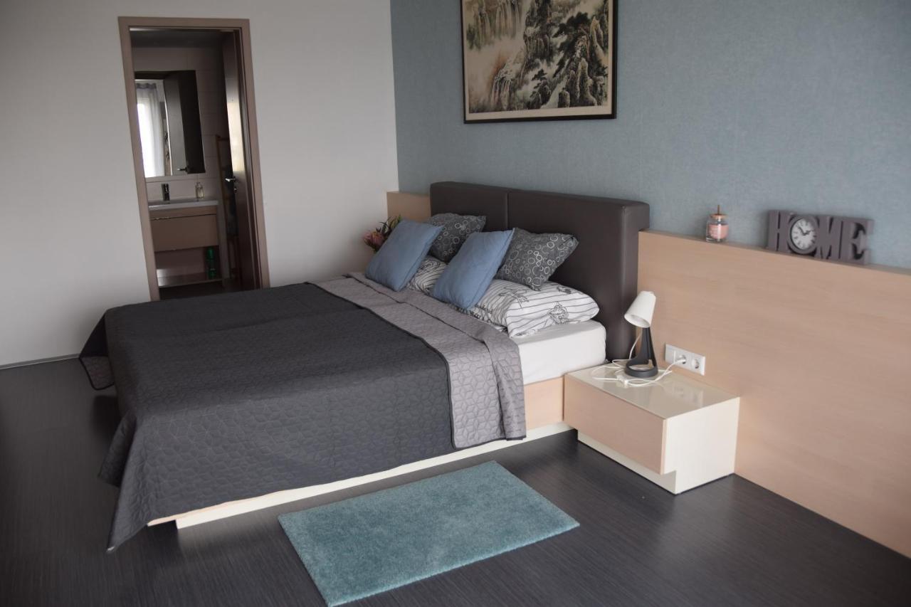 Panorama Apartman Velence Buitenkant foto